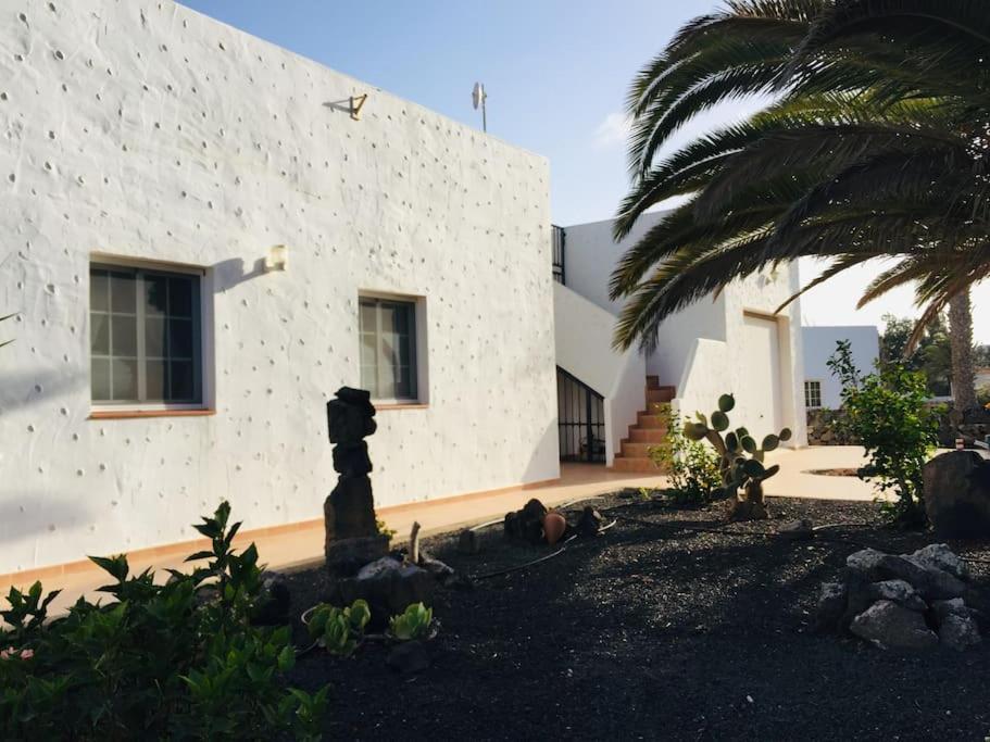 Casa Yukka Villa With Heated Pool Lajares Luaran gambar